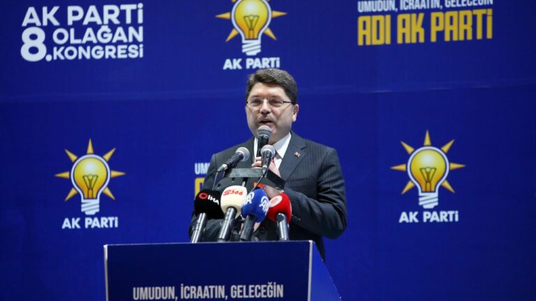 Bakan Tunç'tan Özgür Özel'e tepki: Hakaret siyasetiyle bir yere varılmaz