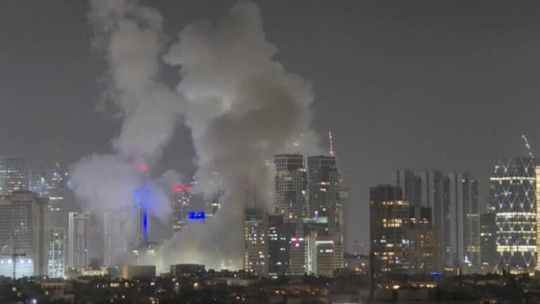 Tel Aviv'den sigara içme artışları