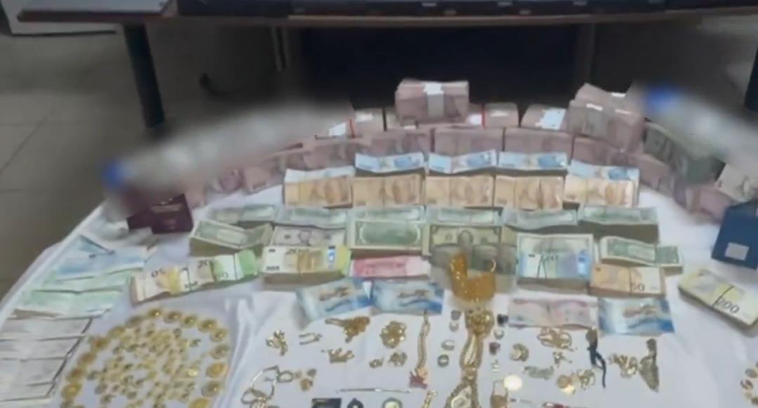 Son Dakika | İstanbul'da operasyon! 4 milyar 685 milyon hesap hareketi vardı TL ... 33 kişi yakalandı 2