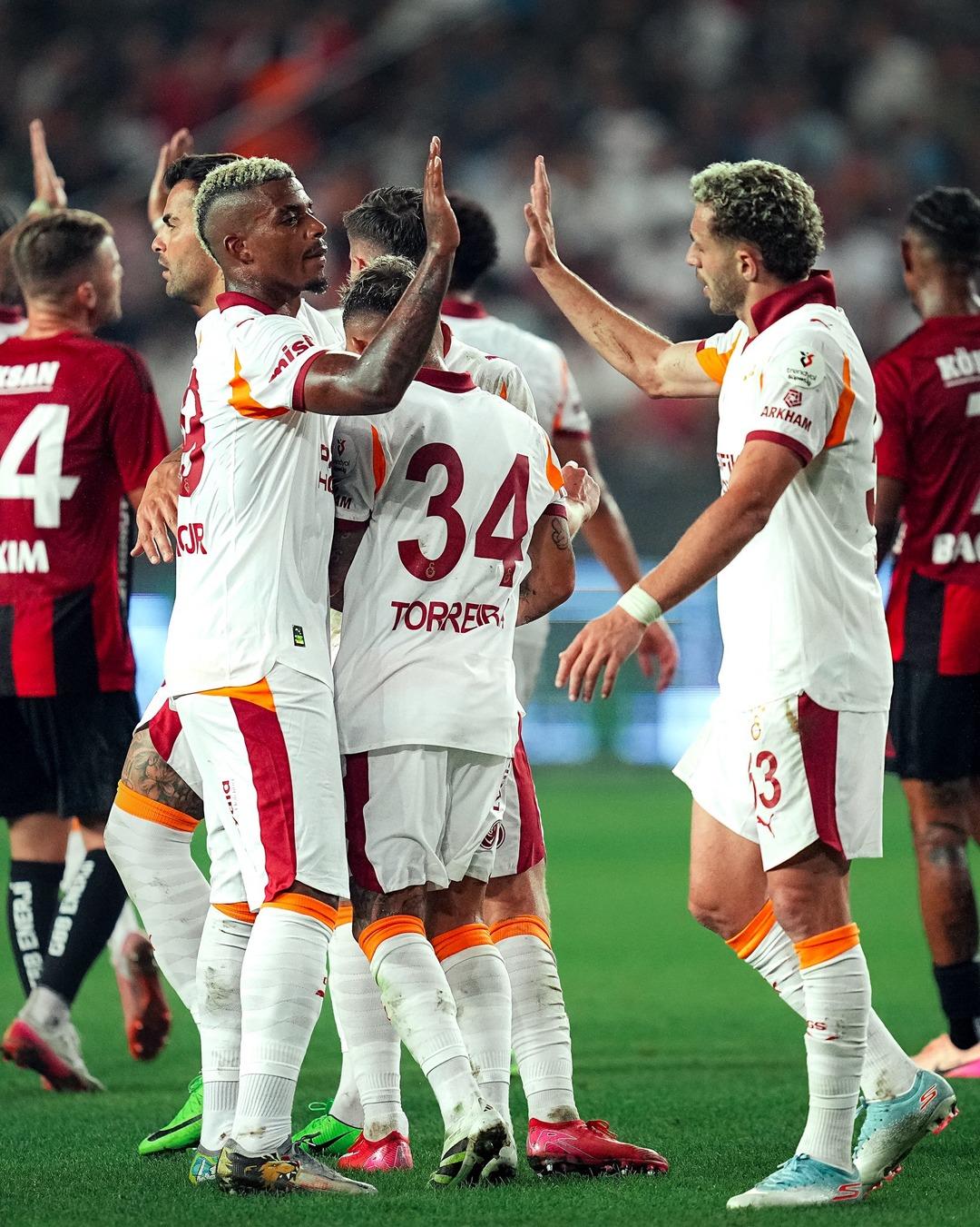 Gazeteci Serdar Ali Çelikler'in Süper Lig Şampiyonası için bir hipotez! Transfer sayısını söyledi ... yorum yaptı Galatasaray Match 3