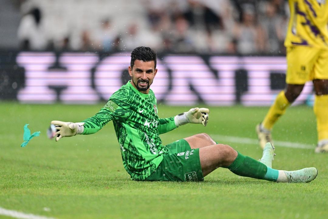 Besiktas Eyesport, Rafa Silva'nın son dakikada hedefi ile engel geçti! 4